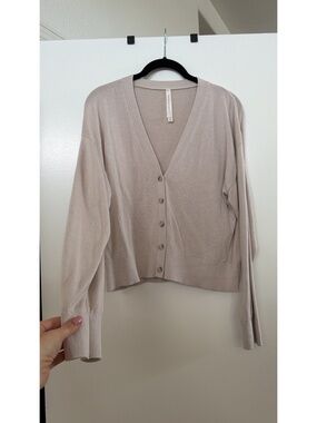 Aritzia Babaton Oatmeal cardigan